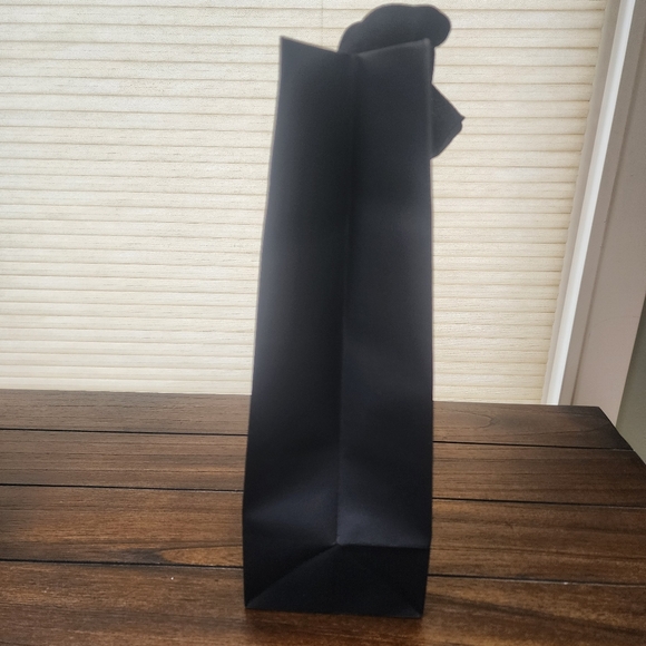New Coach Black Paper Gift Bag - Picture 2 of 6